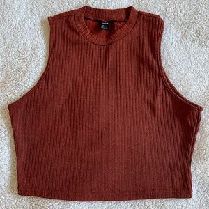 Cropped Burgundy Tank